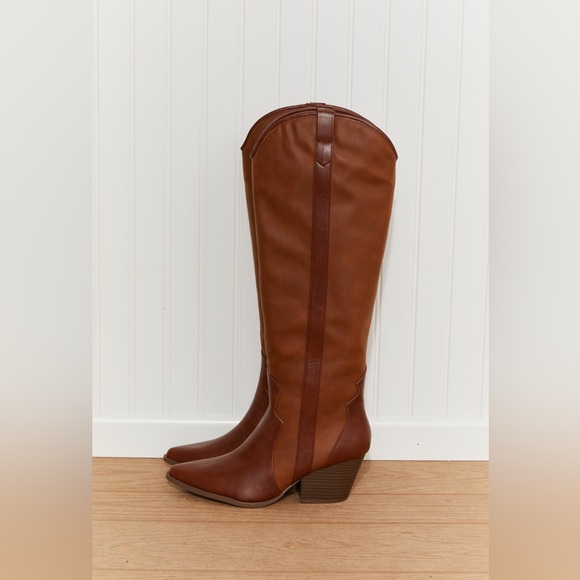Qupid Countryside Contrast Knee High Cowboy Boots - Picture 8 of 8